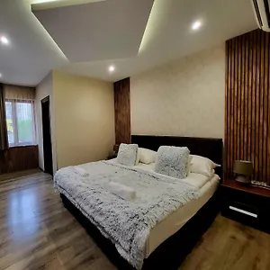 Vén Diófa De Lux Panzió Szeged
